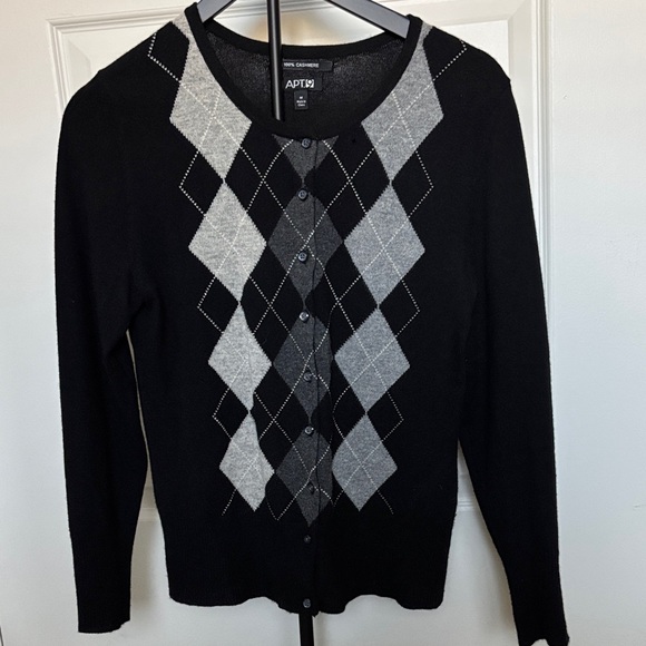 Apt. 9 Women's Black and Gray Argyle Cardigan 100% Cashmere Size M Fall/Winter - Picture 1 of 8